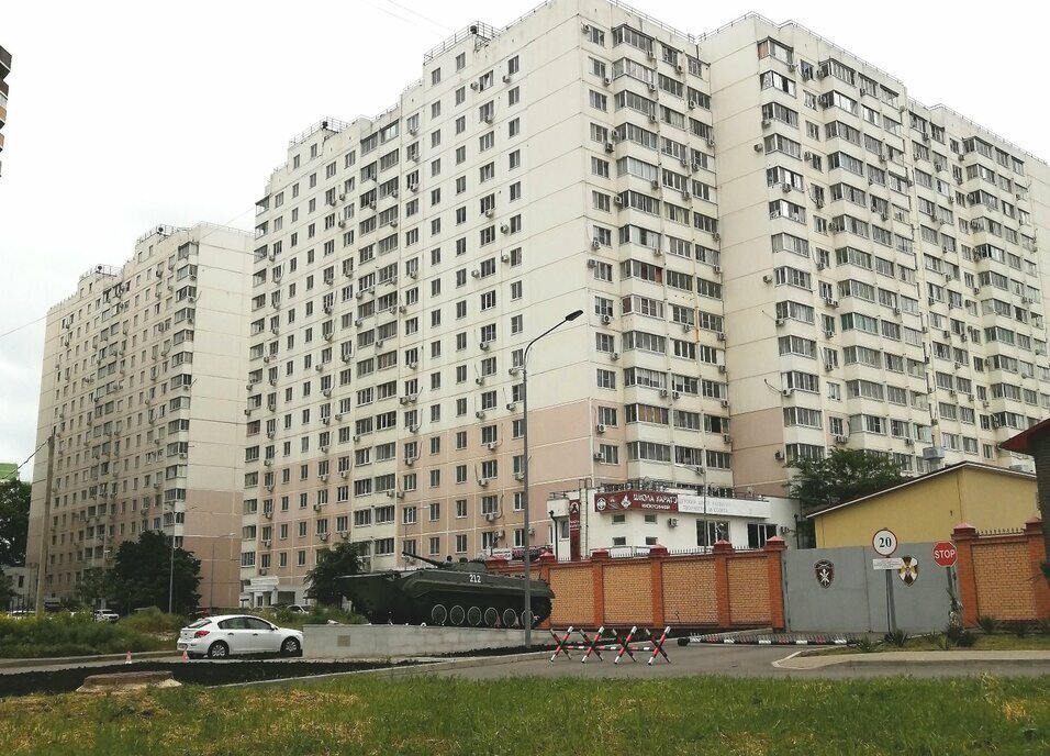 квартира г Краснодар ул Черкасская 58 фото 4