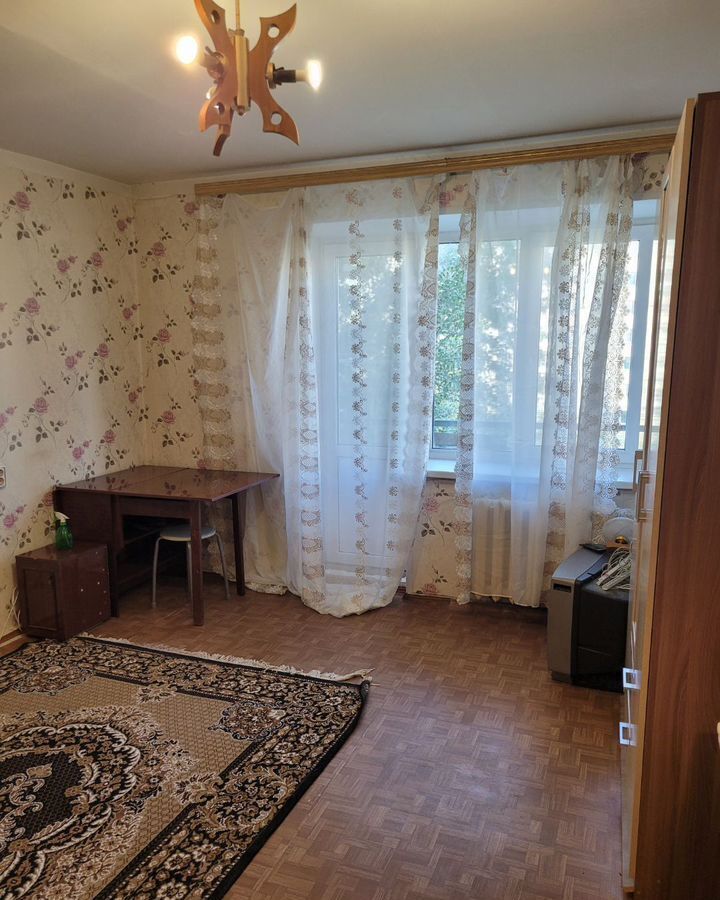 квартира г Волгоград р-н Дзержинский ул им. Землячки 46 фото 4