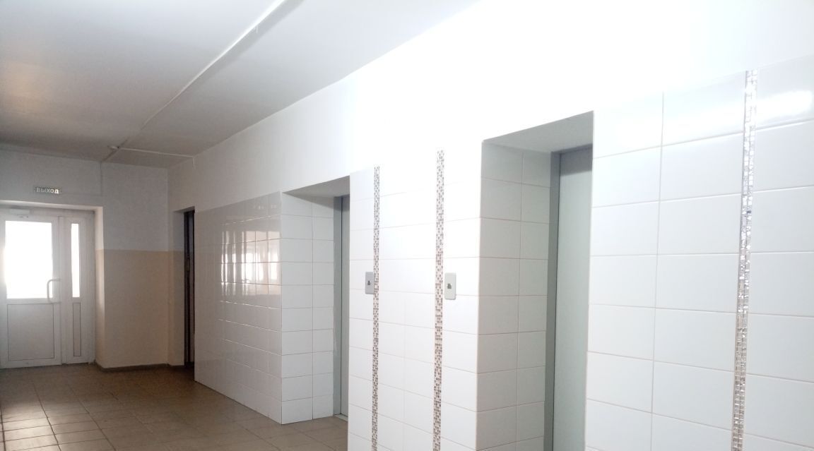 квартира г Красноярск р-н Октябрьский ул Ладо Кецховели 17а фото 4