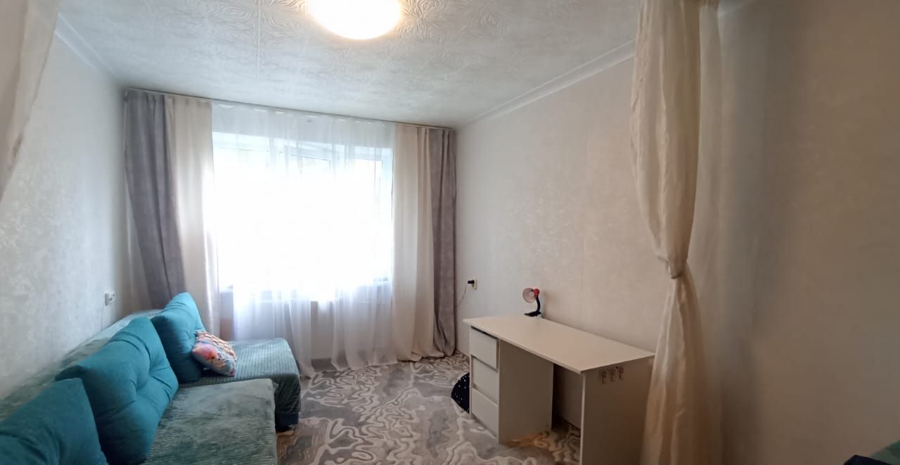 комната г Уфа р-н Октябрьский б-р Молодежный 8 фото 1