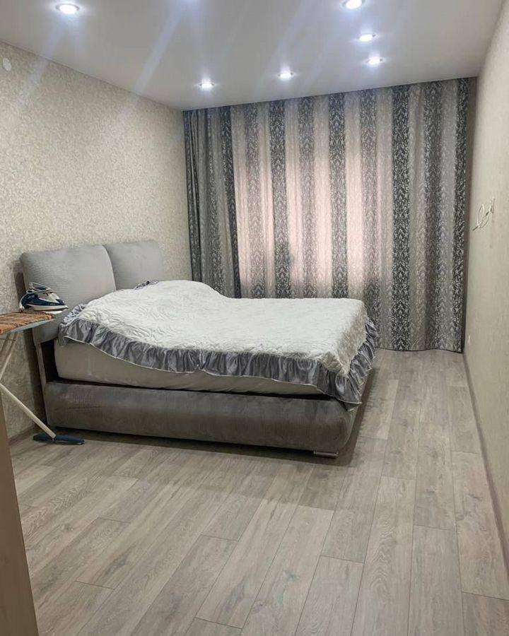 квартира г Красноярск р-н Свердловский ул Навигационная 5 фото 1