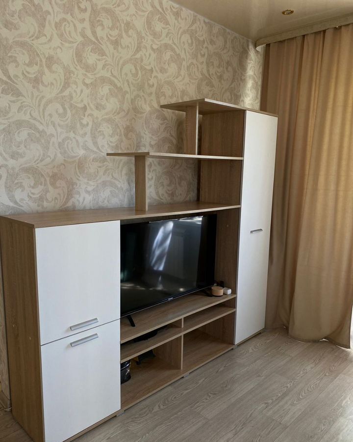 квартира г Новокузнецк р-н Центральный ул Орджоникидзе 46 фото 3