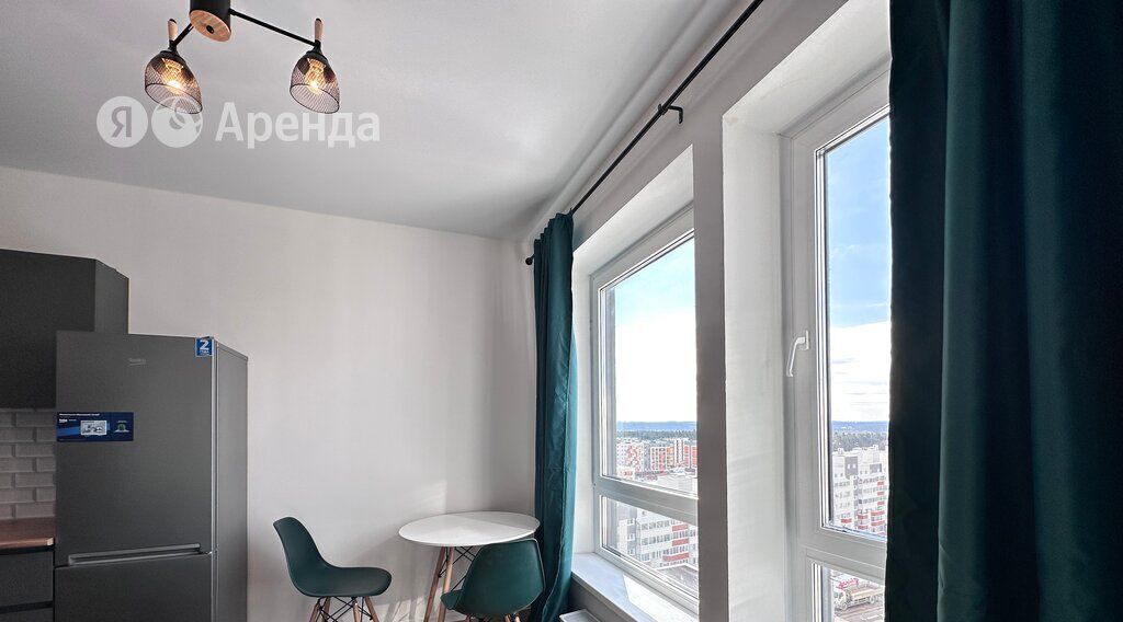 квартира г Красногорск п Ильинское-Усово ул Архангельская 9 Павшино фото 2