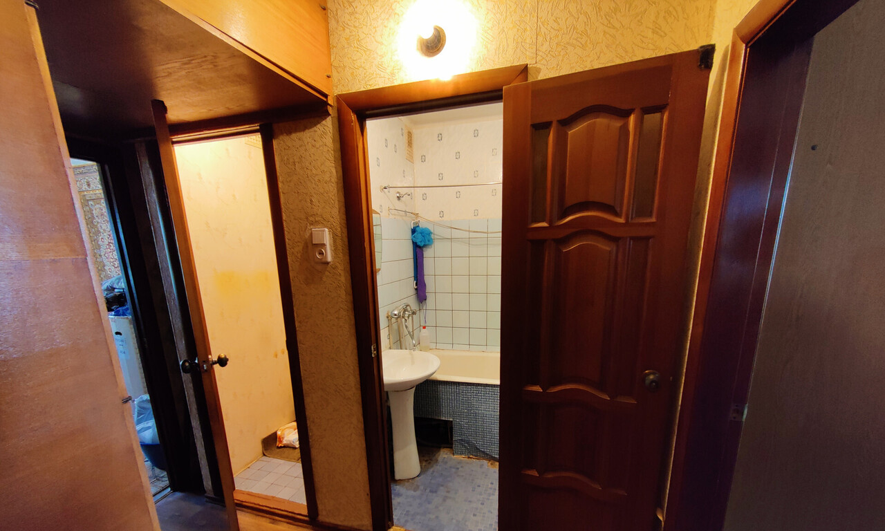 квартира г Тольятти 11-й квартал ул Маршала Жукова 22 м-н фото 8
