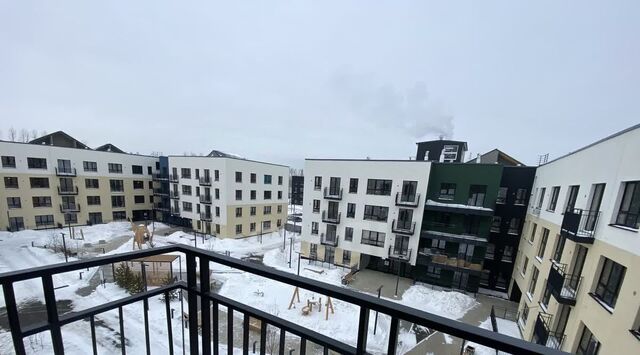 р-н Калининский ул Александра Звягина 12 фото