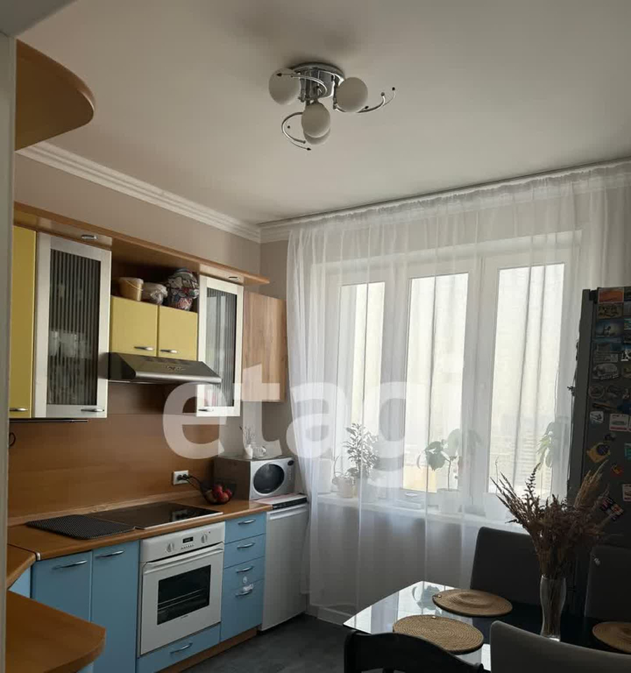 квартира г Красноярск Пашенный наб Ярыгинская 17 м-н фото 1