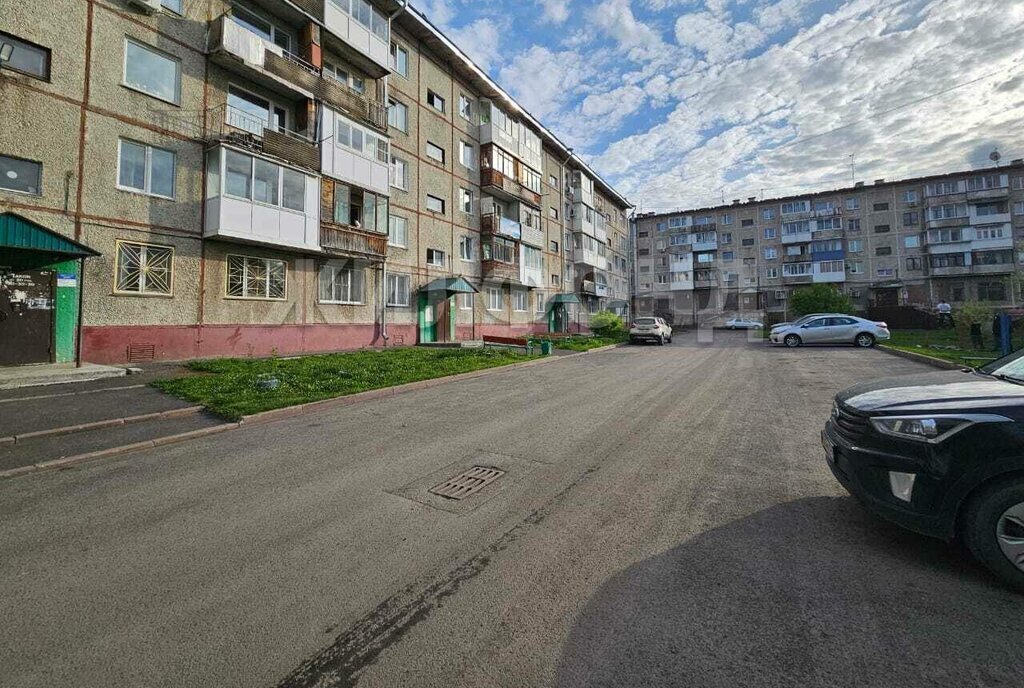 квартира г Кемерово б-р Строителей 12а фото 3