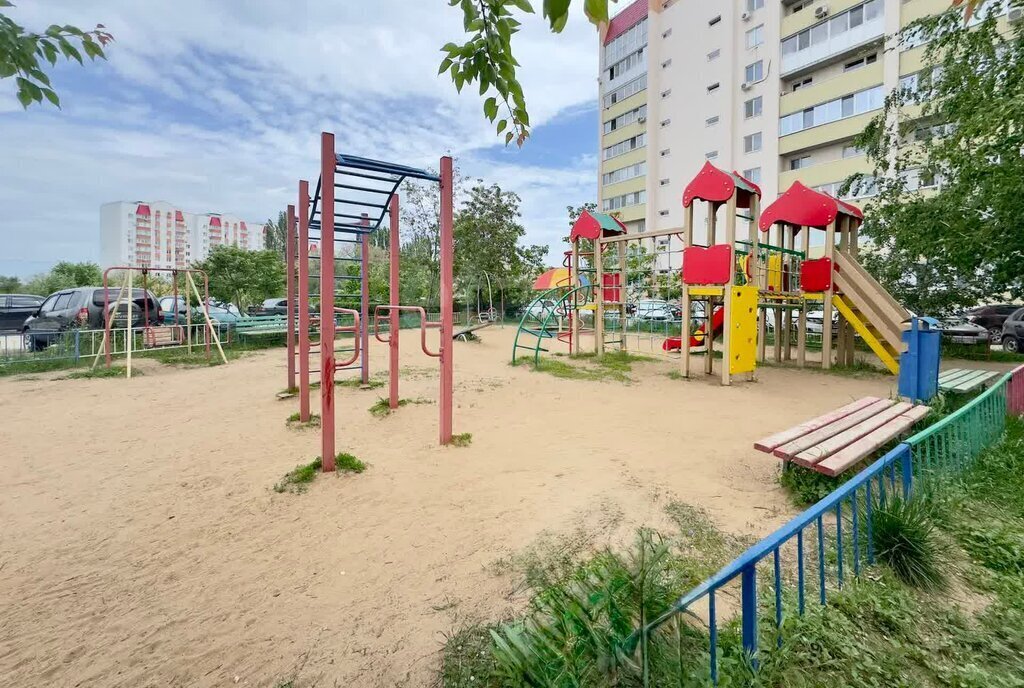 квартира г Энгельс ул Студенческая 183ж фото 19