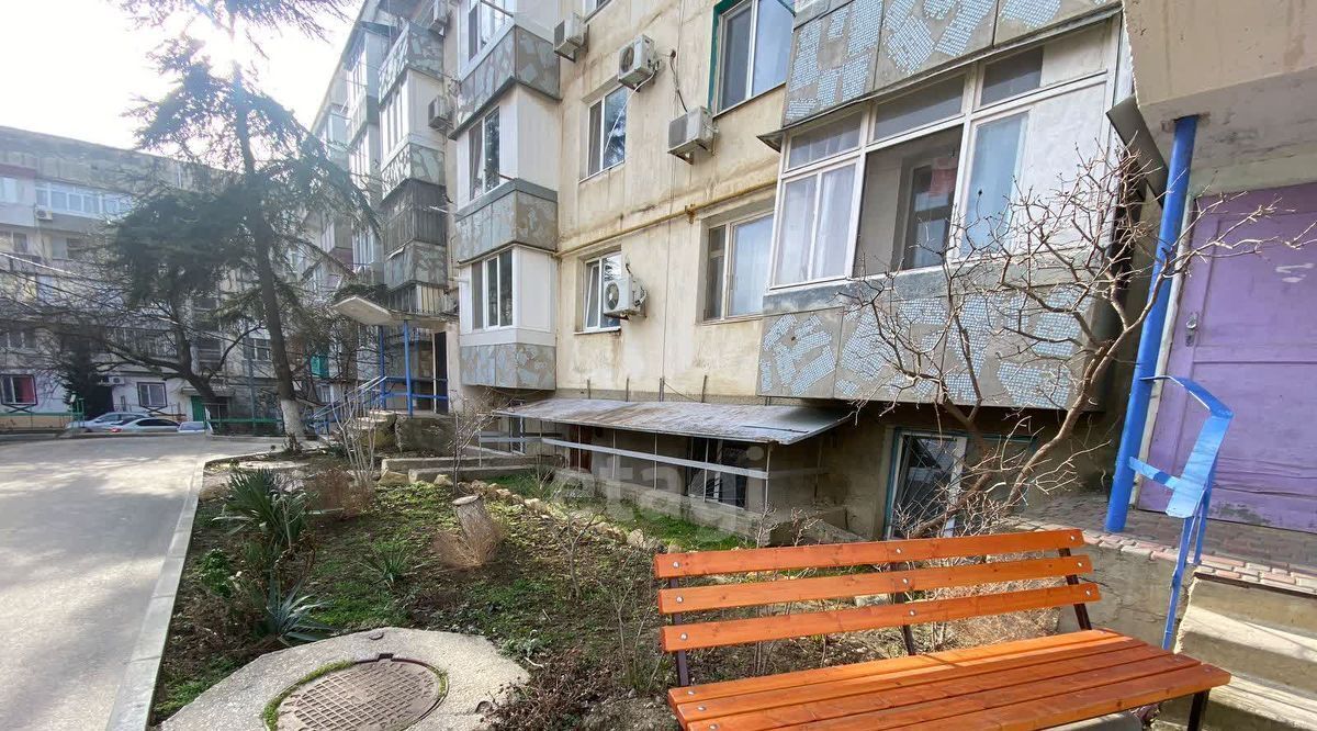 квартира г Феодосия пгт Орджоникидзе ул Нахимова 2 фото 8