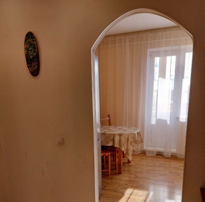 квартира г Омск р-н Центральный ул Омская 117/2 фото 4