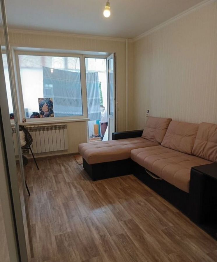 квартира г Тольятти р-н Автозаводский 12-й квартал б-р Гая 2 фото 2