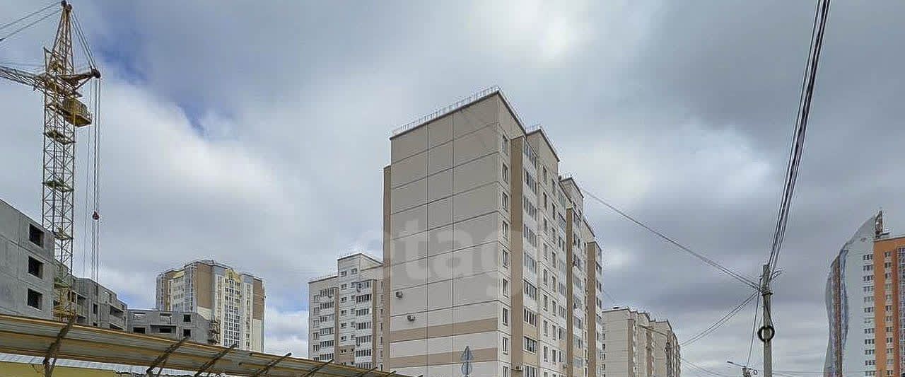 квартира г Омск р-н Кировский ул Леонида Маслова 8 фото 25