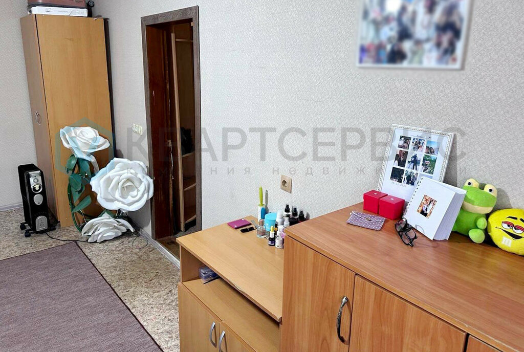 квартира г Омск ул 10 лет Октября 145а фото 1