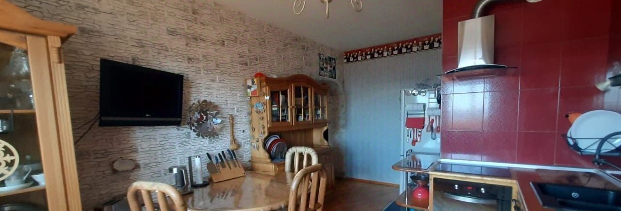 квартира г Волгоград р-н Центральный ул Невская 4а фото 16