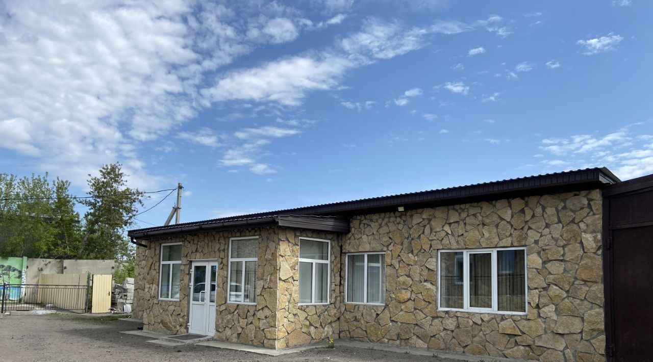 свободного назначения г Омск р-н Кировский ул Суровцева 28а фото 1
