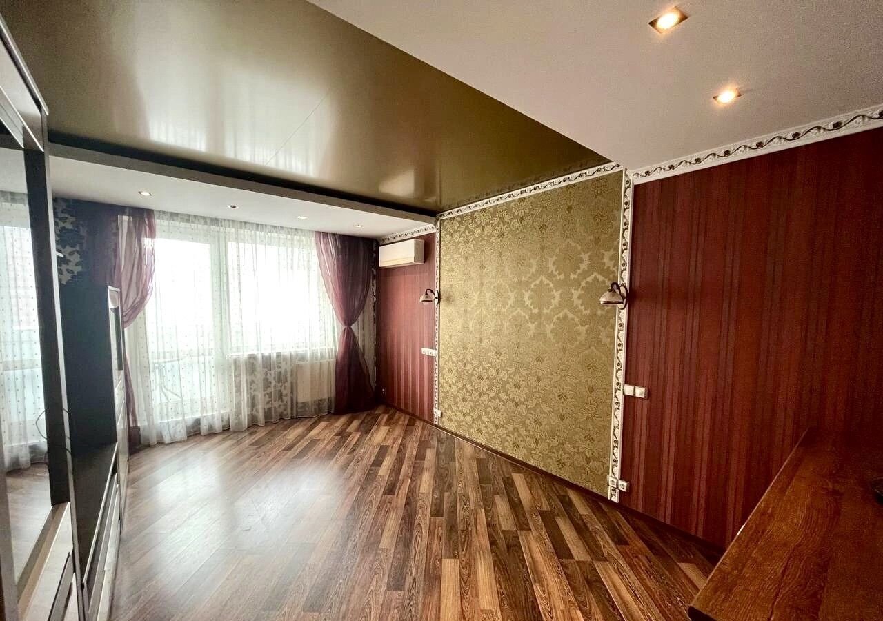 квартира г Пермь р-н Дзержинский ул Кронштадтская 4 фото 3