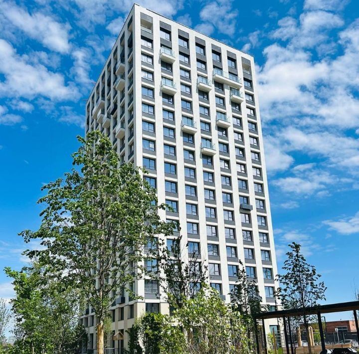 квартира г Омск р-н Кировский ул. Б. Г. Шаронова, 9 фото 1