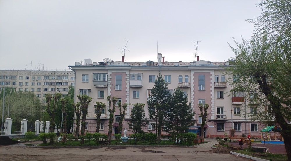 квартира г Красноярск р-н Ленинский ул Юности 9 фото 1