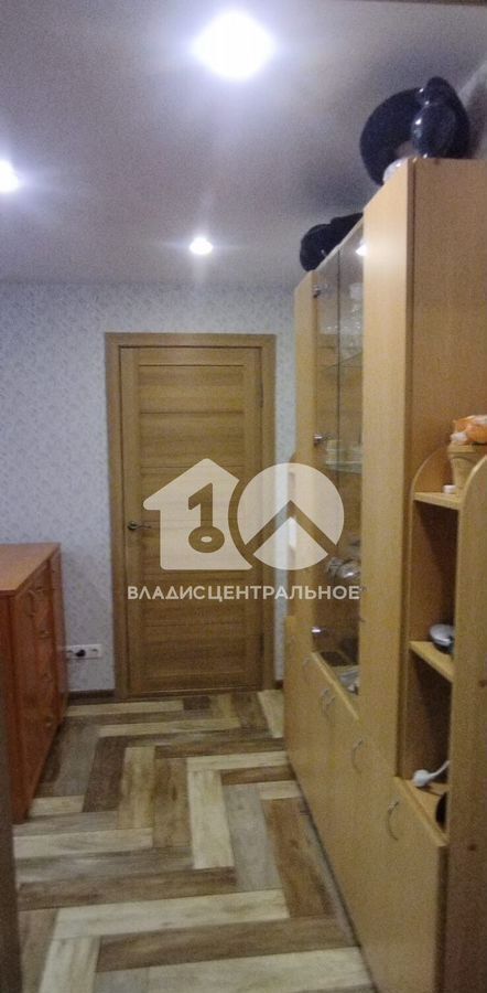 квартира г Новосибирск р-н Калининский ул Макаренко 31 мкр-н Юбилейный фото 5