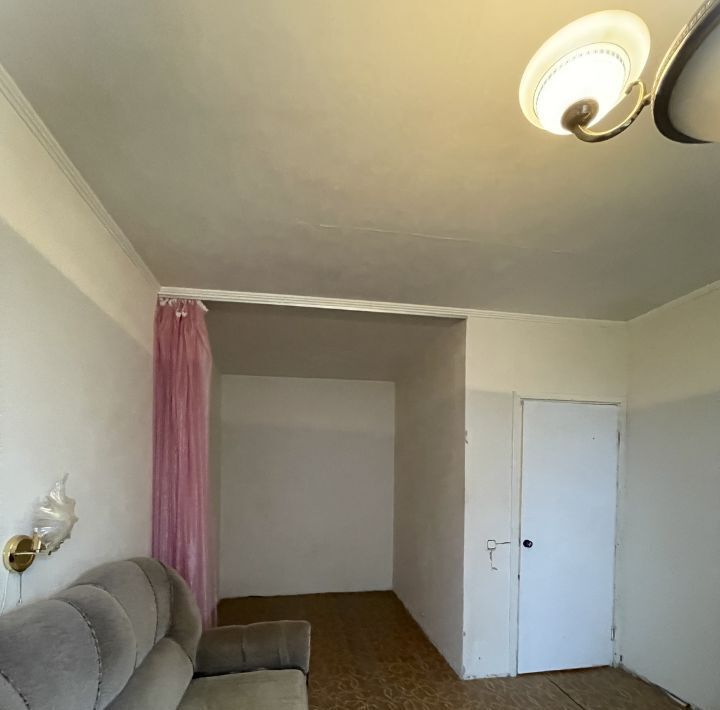 квартира г Тольятти р-н Автозаводский ул Фрунзе 18 фото 3