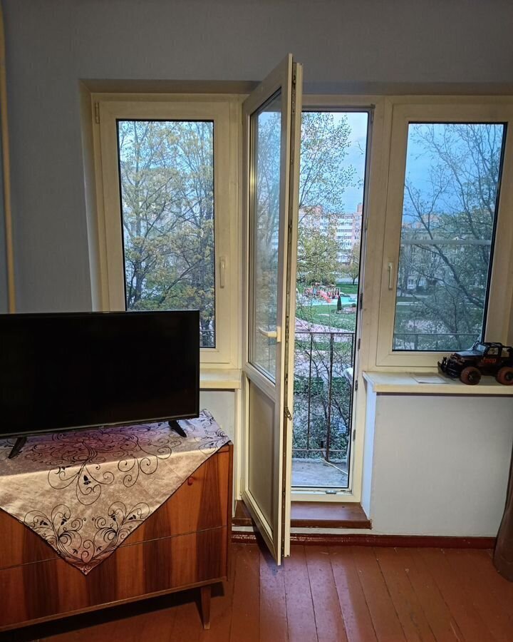 квартира г Красное Село ш Гатчинское 13к/3 фото 3