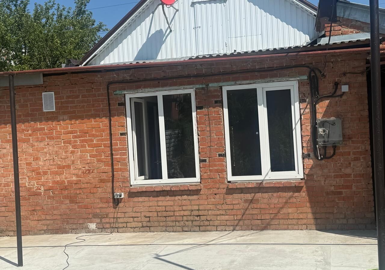 дом г Краснодар р-н Центральный ул Новокузнечная 142 фото 1