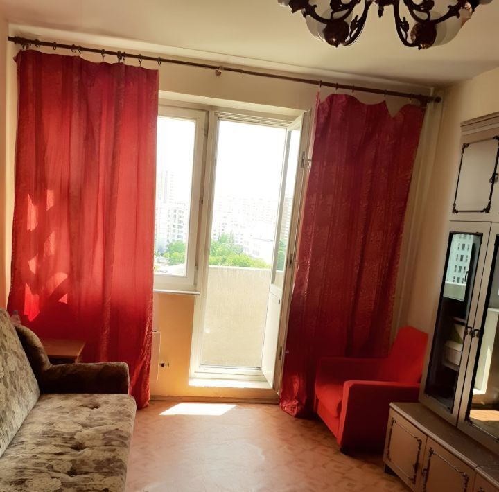 комната г Москва метро Братиславская б-р Перервинский 21к/1 фото 1
