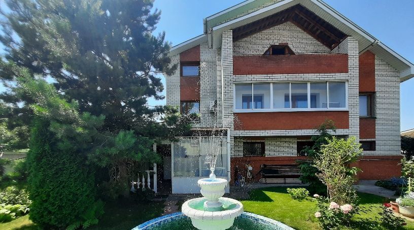дом г Балаково п Радужный проезд Весенний 4 фото 1