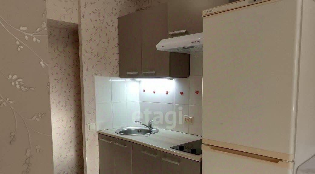 комната г Екатеринбург р-н Орджоникидзевский Уралмаш ул Машиностроителей 33 фото 4