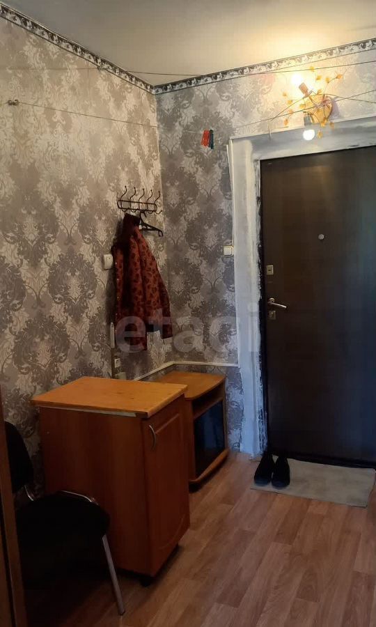 комната г Иркутск р-н Свердловский ул Маршала Конева 18 фото 3