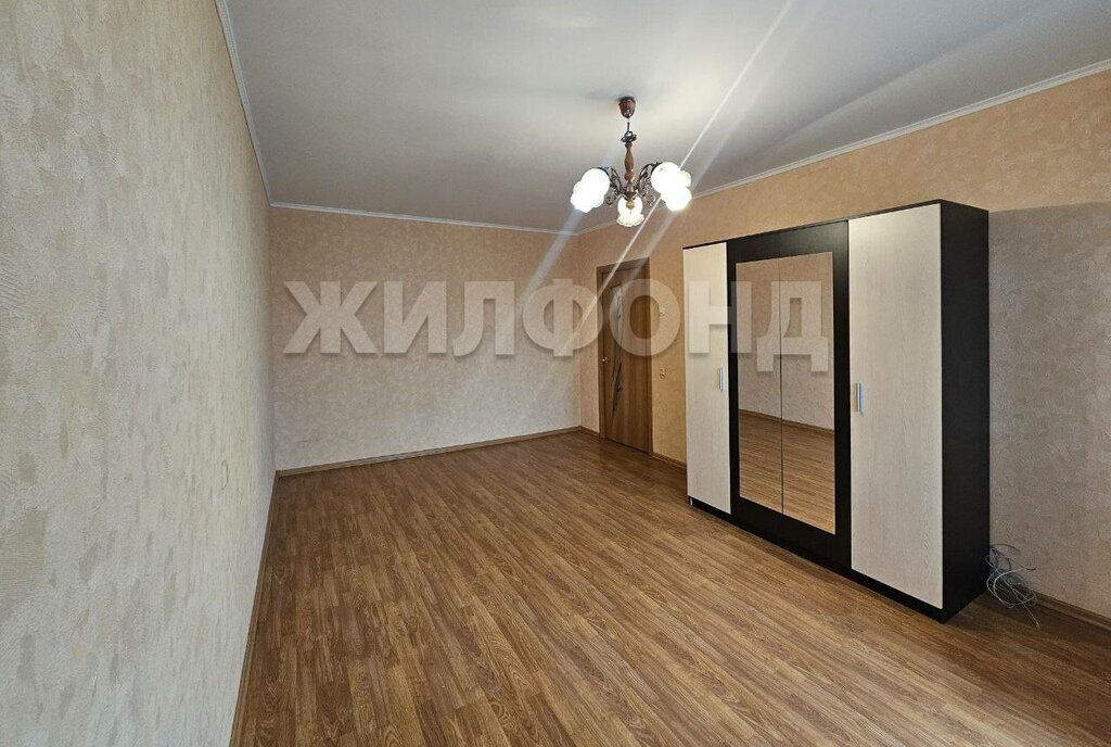 квартира г Брянск р-н Советский улица Романа ого, 12 фото 2