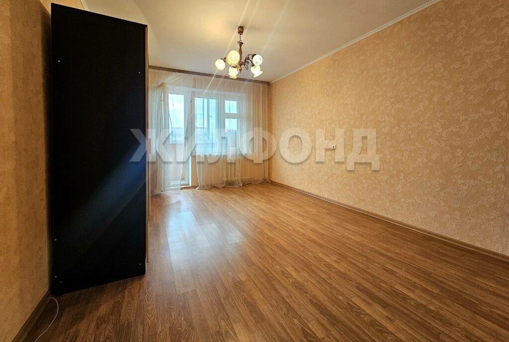 квартира г Брянск р-н Советский улица Романа ого, 12 фото 3