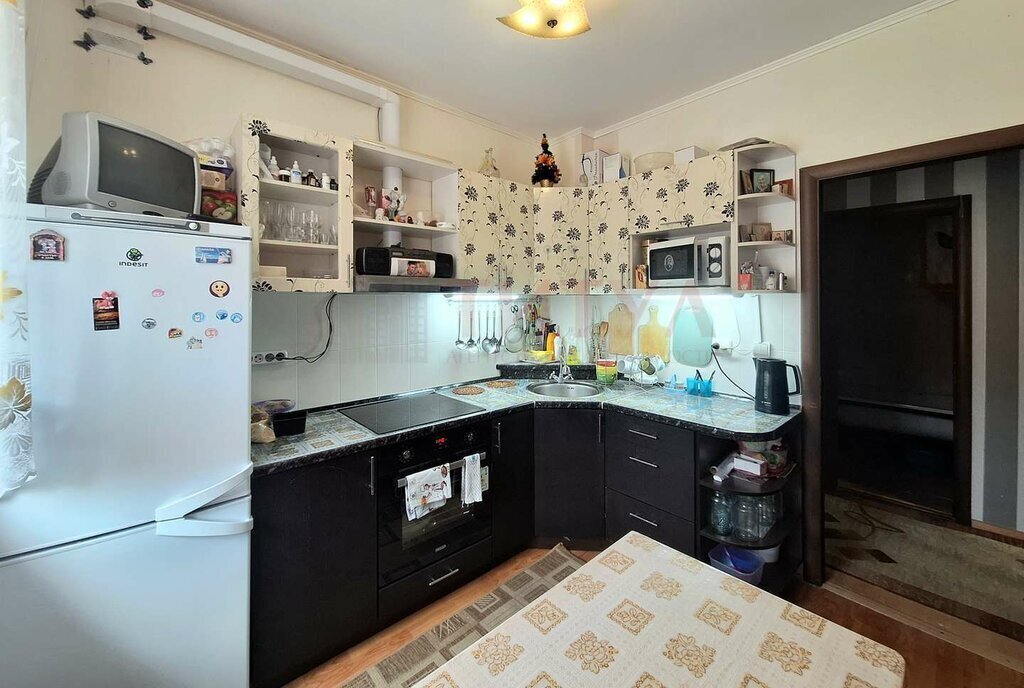 квартира г Старый Оскол Дубрава квартал 1, 10 фото 2