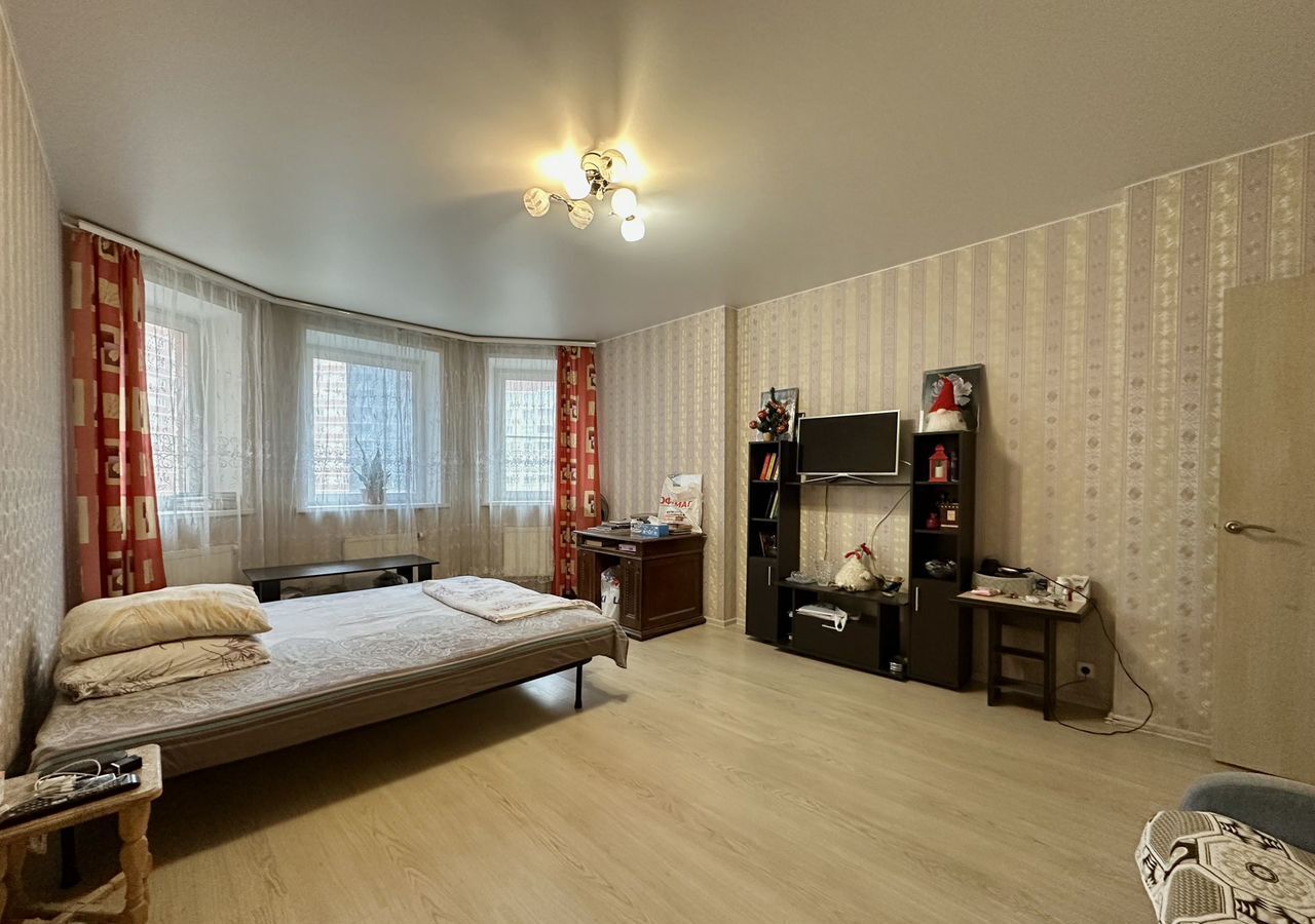 квартира г Серпухов ул Стадионная 1к/3 фото 3