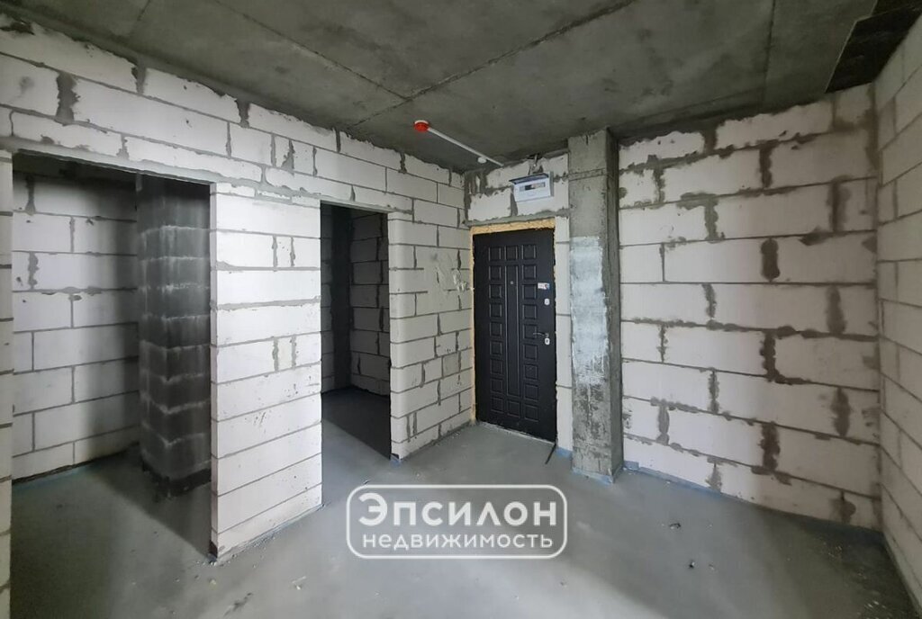 квартира г Курск р-н Центральный пр-кт Вячеслава Клыкова 9б фото 3