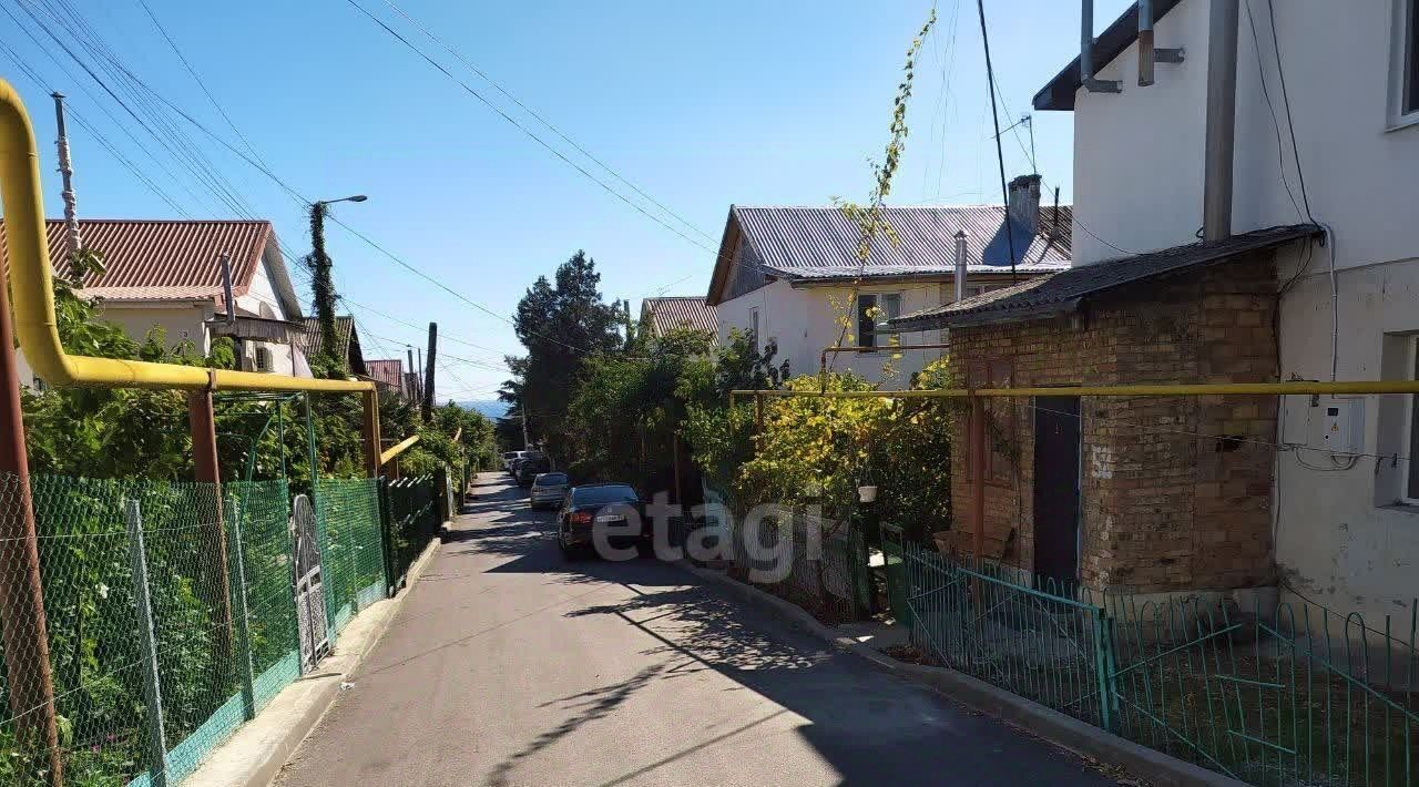 квартира г Алушта с Изобильное ул Новая фото 3