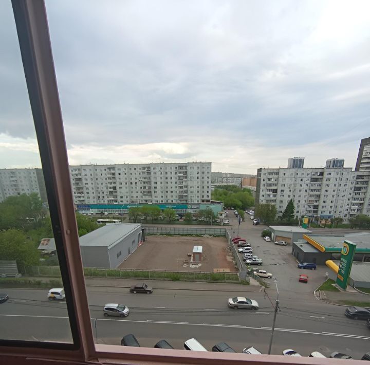 квартира г Красноярск р-н Октябрьский ул Красной Армии 121 фото 25