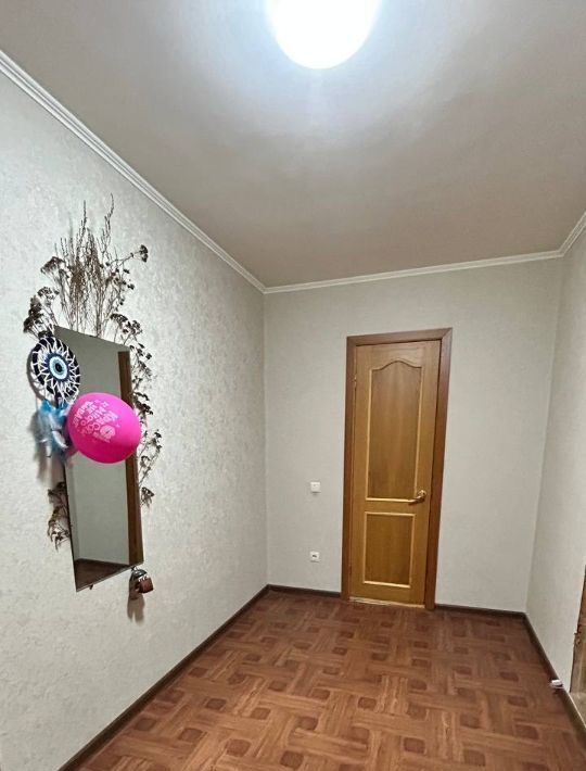 квартира г Саратов р-н Волжский ул им братьев Никитиных 6 фото 19