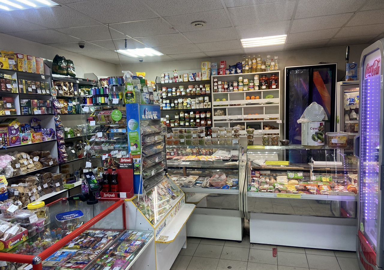 торговое помещение г Североморск ул Полярная 2б фото 5