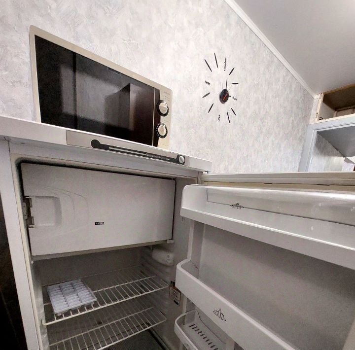 квартира г Омск р-н Кировский б-р Архитекторов 3/10 фото 4