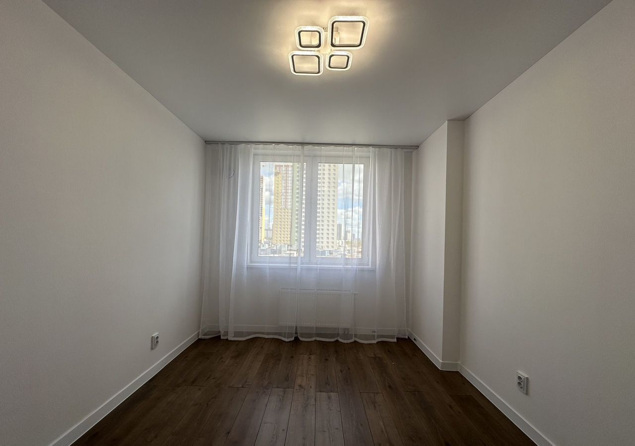 квартира г Екатеринбург Академический ул Академика Ландау 39а/2 фото 3