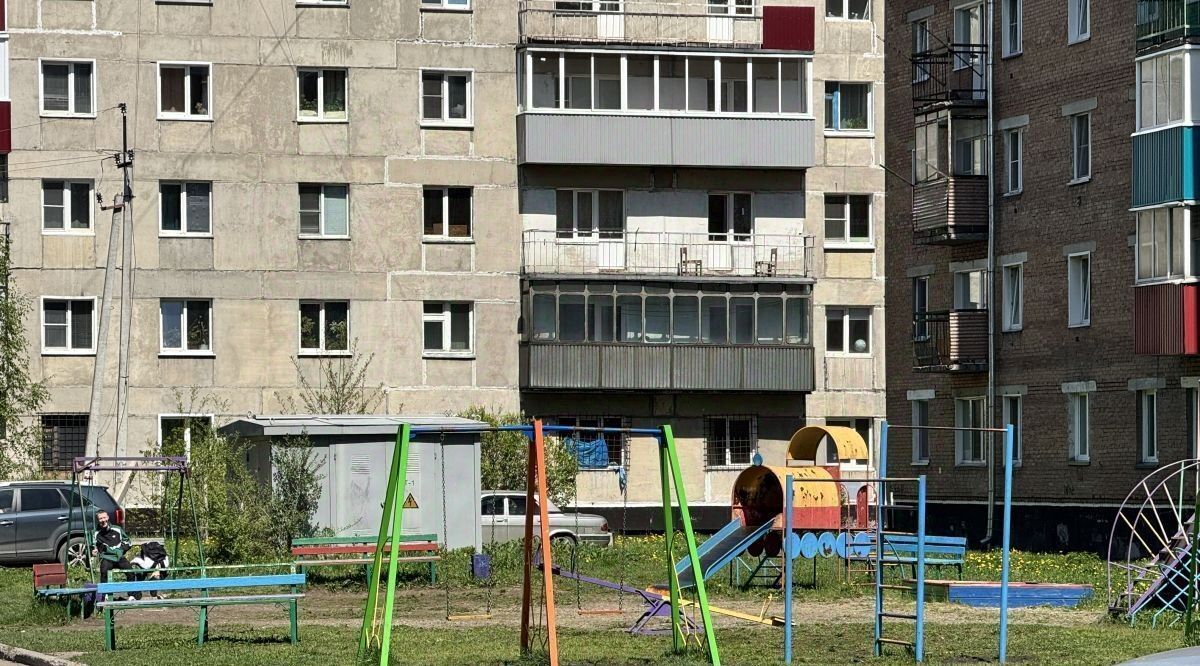 квартира г Новокузнецк р-н Орджоникидзевский пер Шахтостроительный 12 фото 19