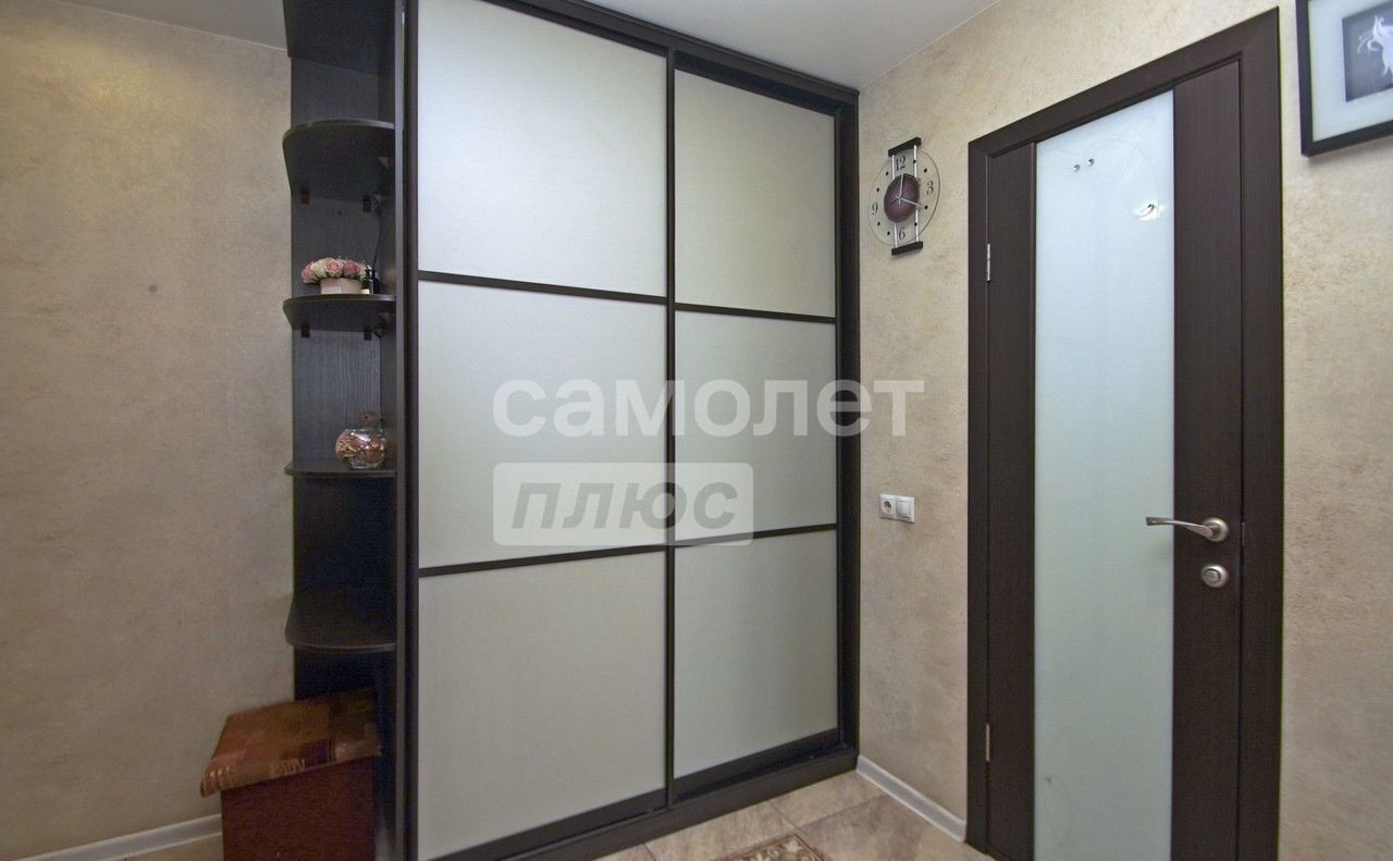 квартира г Омск р-н Кировский пр-кт Комарова 21к/2 фото 12