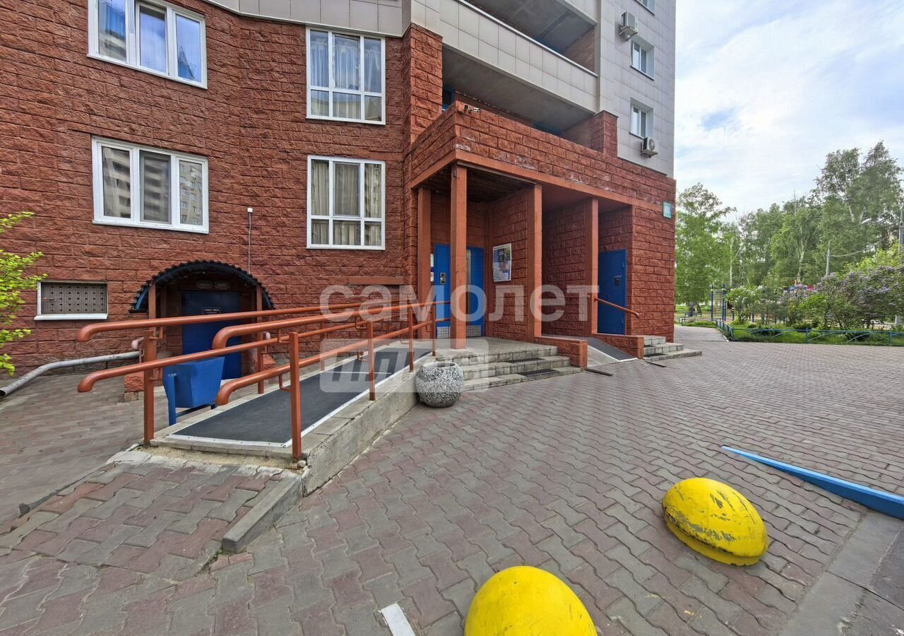 квартира г Омск р-н Кировский пр-кт Комарова 21к/2 фото 25