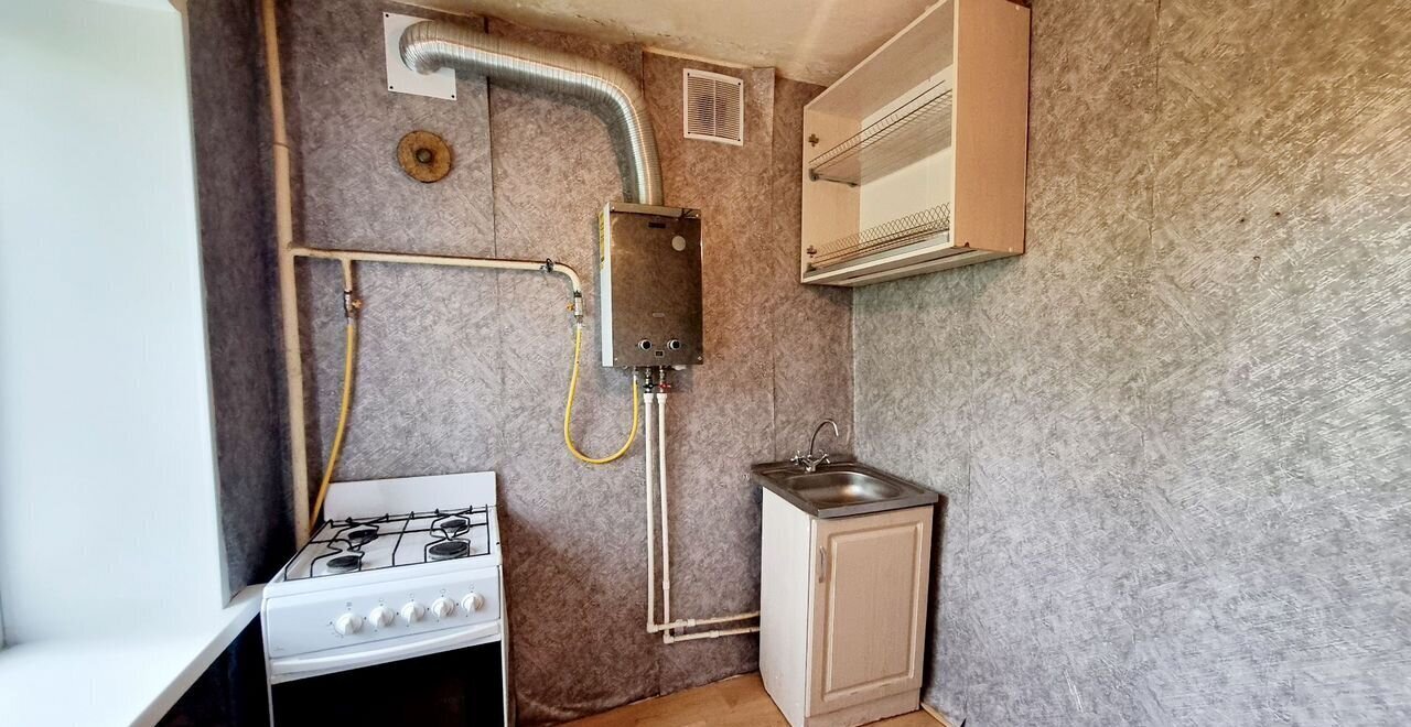 квартира г Великий Новгород Колмово ул Павла Левитта 15 фото 2