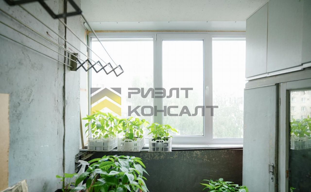 квартира г Омск р-н Кировский ул Дмитриева 6 фото 19