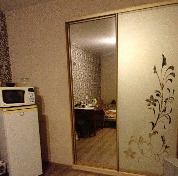 комната г Екатеринбург Уралмаш ул. Ильича, 15 фото 2