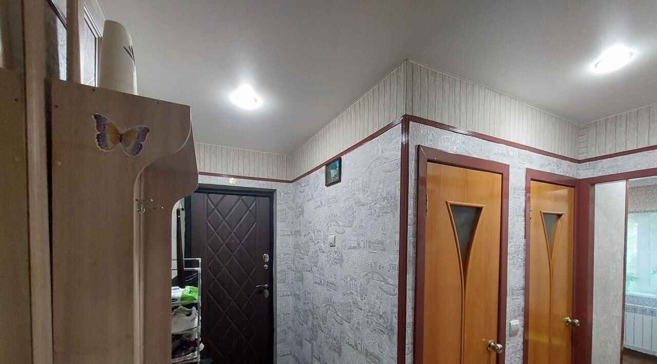 квартира г Омск р-н Центральный ул Алтайская 33 пос. Амурский фото 10