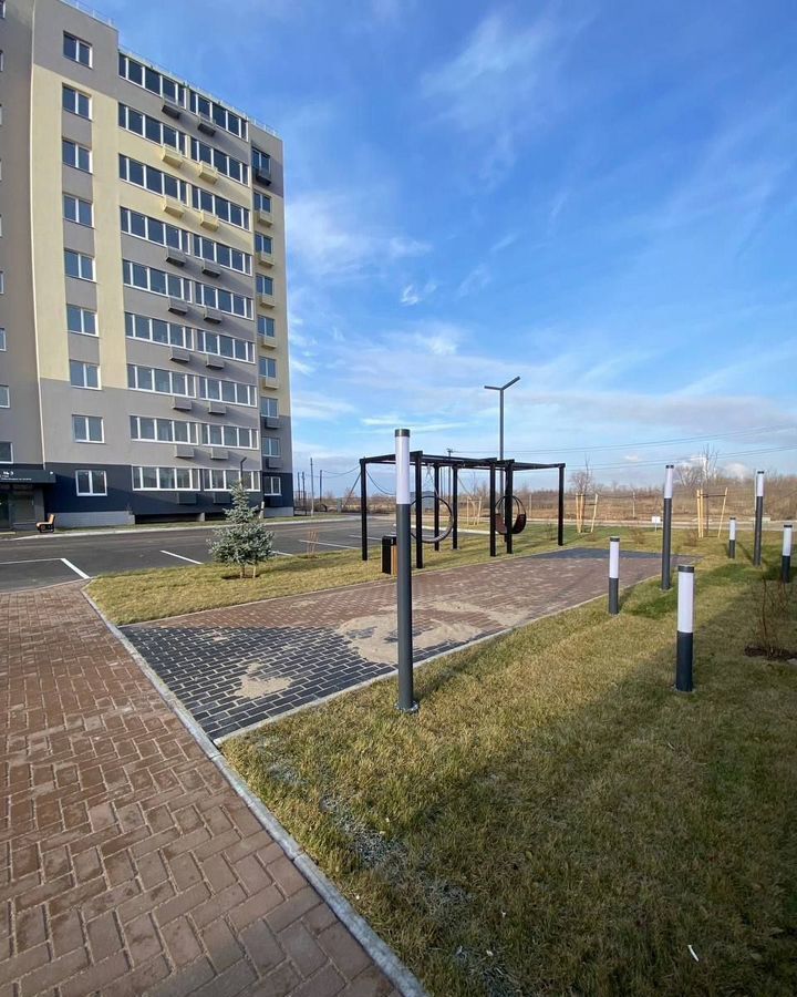 квартира г Тольятти р-н Автозаводский б-р Приморский пр-кт Московский поз. 2, ул. Строителей фото 2