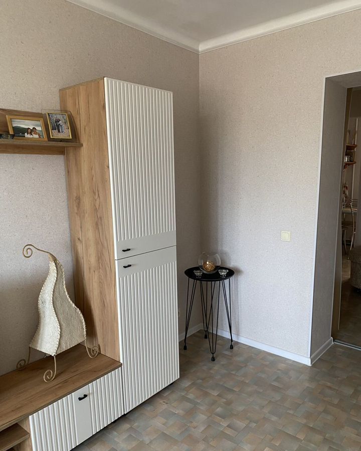 квартира г Омск р-н Ленинский Привокзальный ул. Артёма Избышева, 23 фото 5